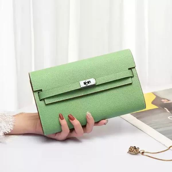 luxury_genuine_leather_envelope_clutch_–_structured_evening_bag_with_lock_closure_10