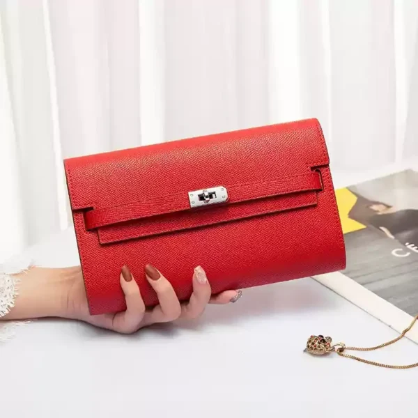 luxury_genuine_leather_envelope_clutch_–_structured_evening_bag_with_lock_closure_2